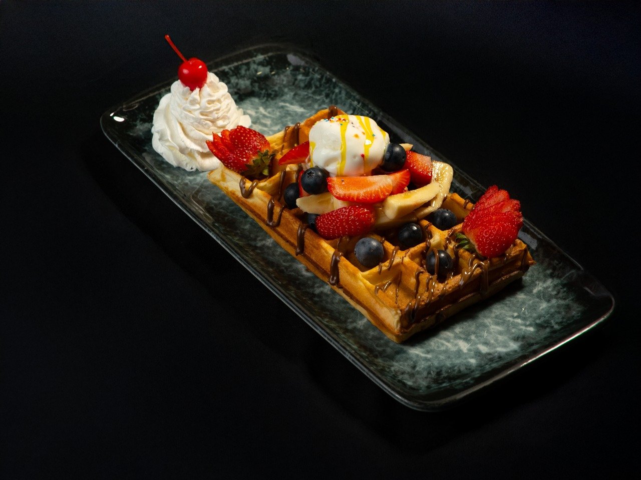 وافل بالفواكه